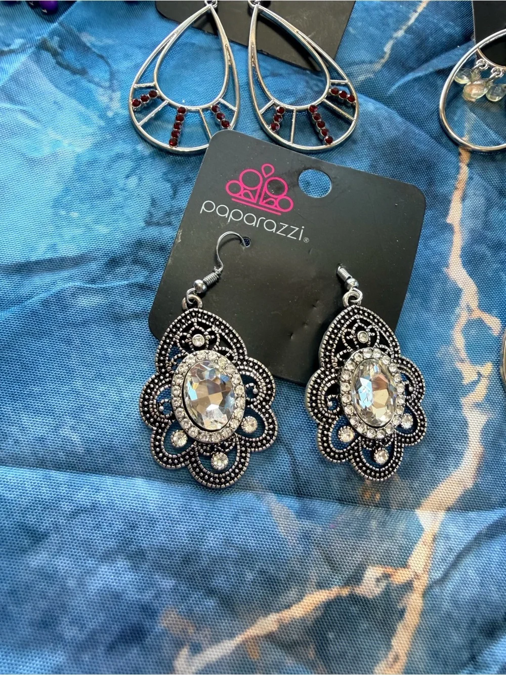 Lot of 5 earrings Paparazzi NWT! Oval !